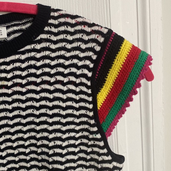ZARA multi colored graphic knit top, size M - Picture 3 of 4